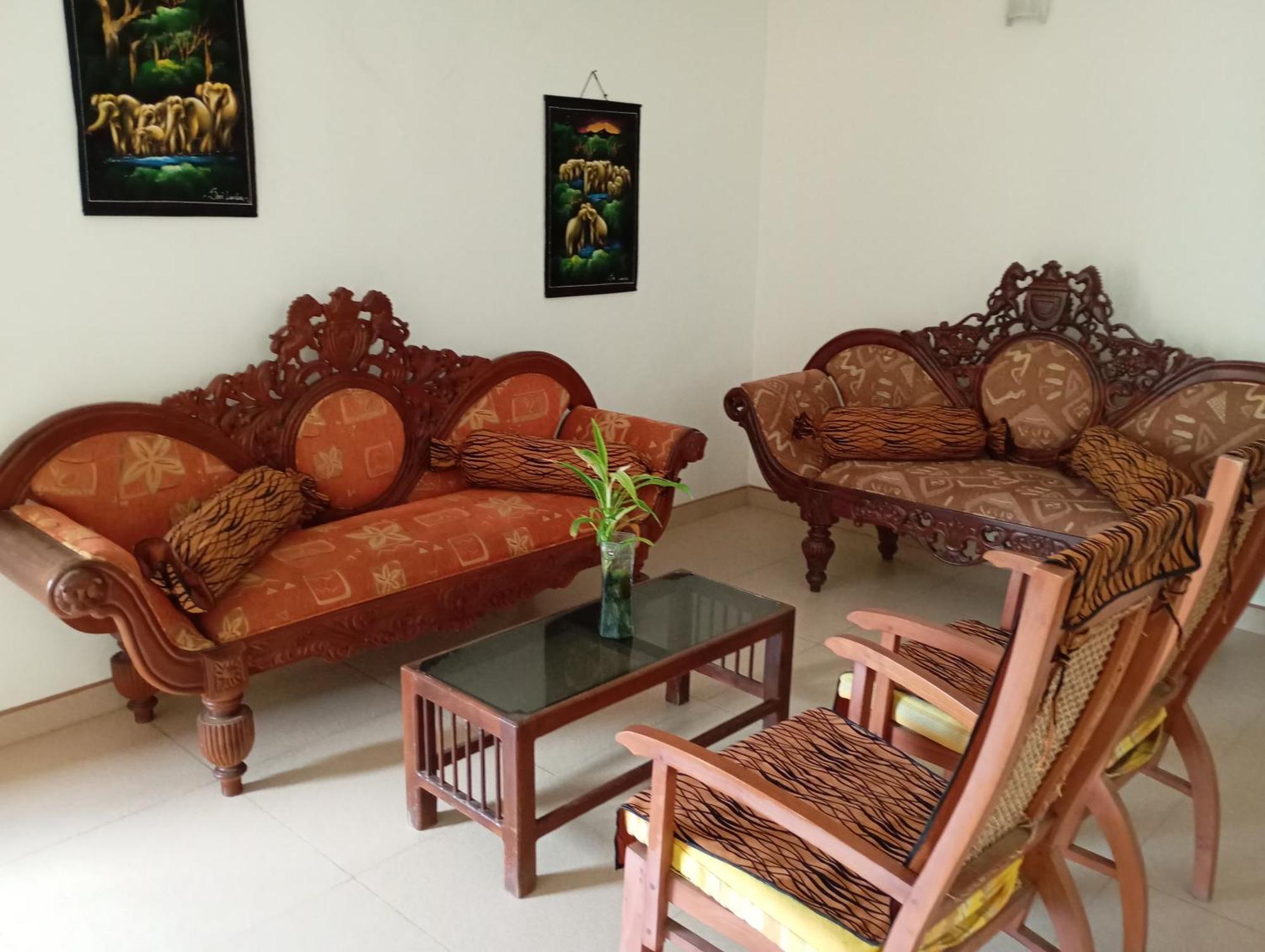 Larn'S Villa Hotel & Apartment Wadduwa Exterior photo